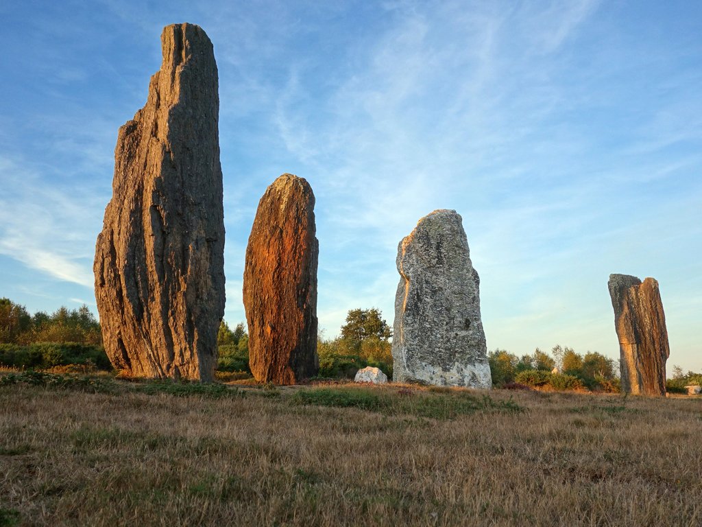 Landes de Cojoux et de Tréal (Sépulture mégalithique)