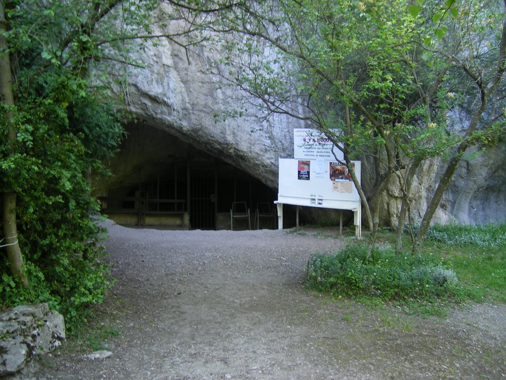 La Grotte d'Alliat ou Grotte de la Vache