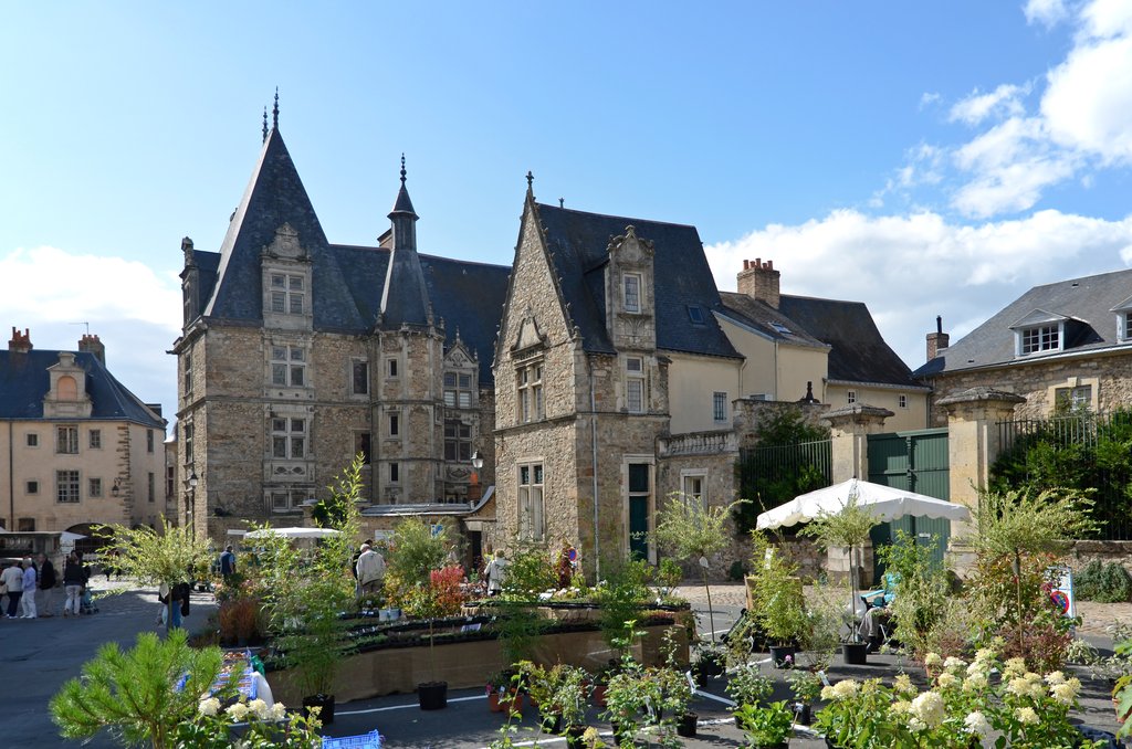 Le Mans - Palais du Grabatoire