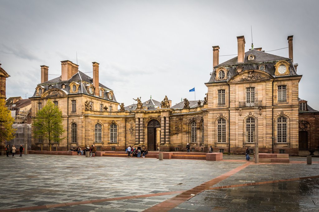 Place du Château Palais Rohan