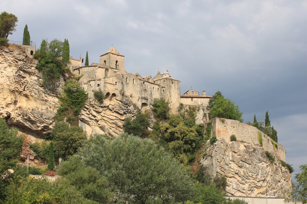 Vaison-la-Romaine et le château comtal
