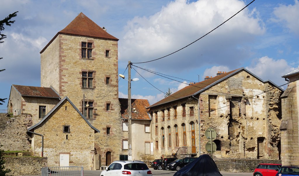 Le château d'Héricourt.