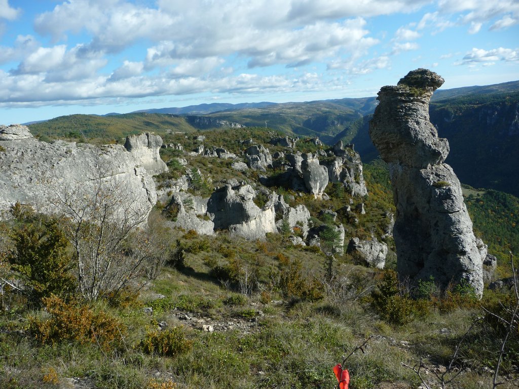 Chaos rocheux de Roquesaltes et corniches du Rajol