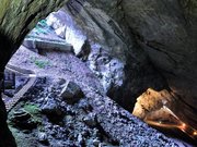 Les Grottes du Cerdon (CC BY-ND 3.0) Attribution - Pas de travaux dérivés  par Robert LE PENNEC