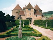 Entrée du Château de Berzé-Le-Chatel