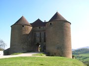 Porte d'entrée du Château de berzé-le-Châtel