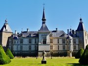 Château de Sully en Bourgogne