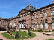 Façade côté ville du château des Rohan à Saverne