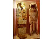 Boulogne-sur-Mer (62), musée municipal, cercueil médian de Nehemsimontou, Égypte, vers 770-665 av. J.C., inv. 1b.R2 2
