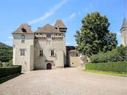 Façade sud du château de Cléron