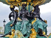 Paris Place de la Concorde - Fontaine des Mers