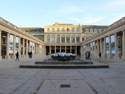 Palais Royal et les Collones de Burren à Paris