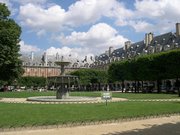 Paris PlaceDesVosges NordNordEst