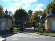 Chapitre de Salles-Arbuissonnas-en-Beaujolais, l'entrée