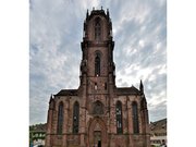 Façade de l'église Saint-Georges façade