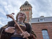 La Viking de la gorgue (vue sur le beffroi de la mairie de La Gorgue)